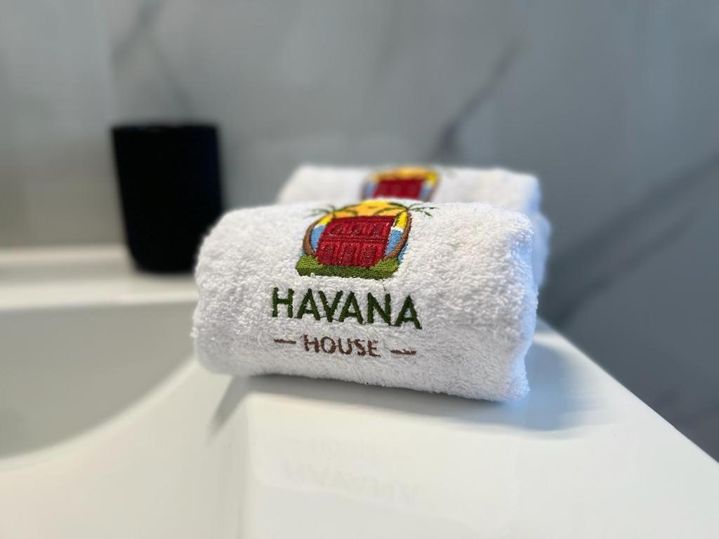 Havana House Apartment Бари Екстериор снимка
