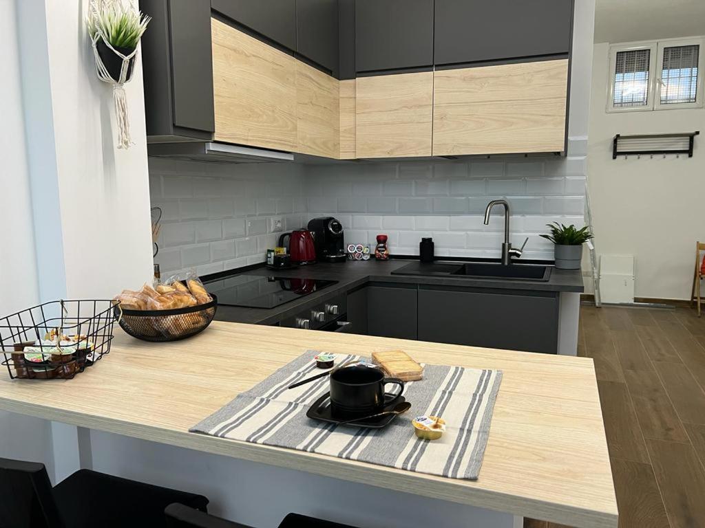 Havana House Apartment Бари Екстериор снимка